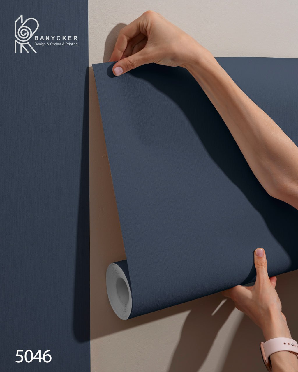 برچسب دیواری طرح چرم نقطه ای کد 5046 عرض 60 رنگ خاکستری