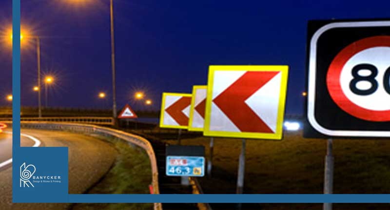 کاربرد برچسب‌های ترافیکی در محیط‌های شهری و پارکینگ‌ها